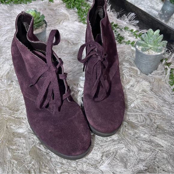 Aerosoles Ruffalo Suede Lace Up Bootie - EGGPLANT PURPLE - Size 8M - Picture 12 of 16